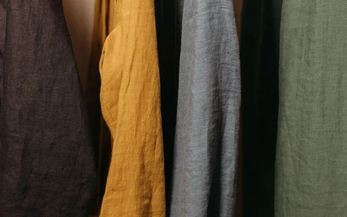 A 12-piece capsule wardrobe: how to build it