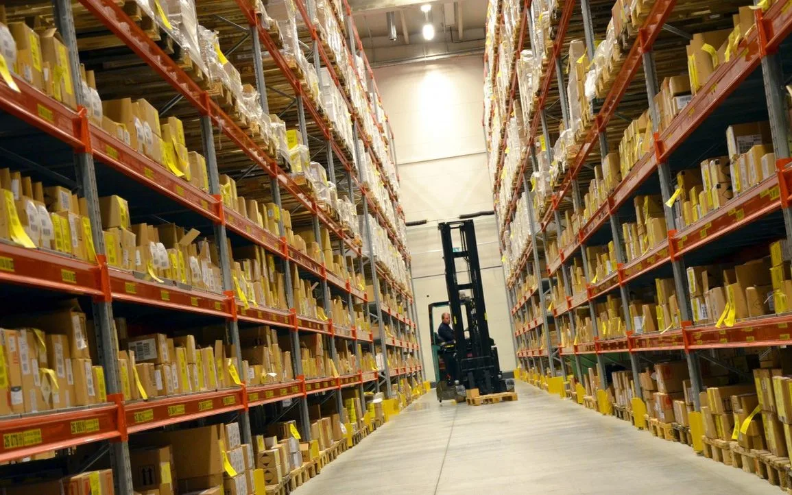 Irodaszer és csomagolóanyag raktárról, nettó partneráron