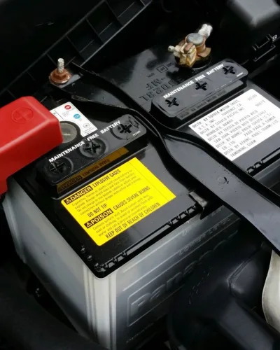 Voltamax AGM Start-Stop 12 V 70 Ah 760 A akkumulátor