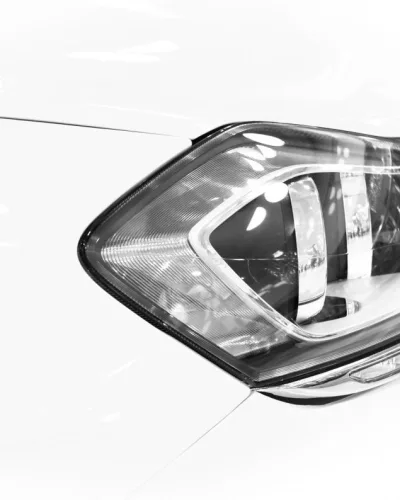 Lumetra LED projektoros fényszóró, nappali menetfénnyel