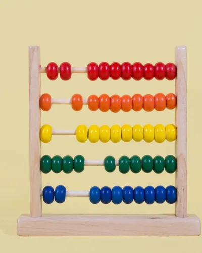 Szivárvány fa golyós számolótábla
