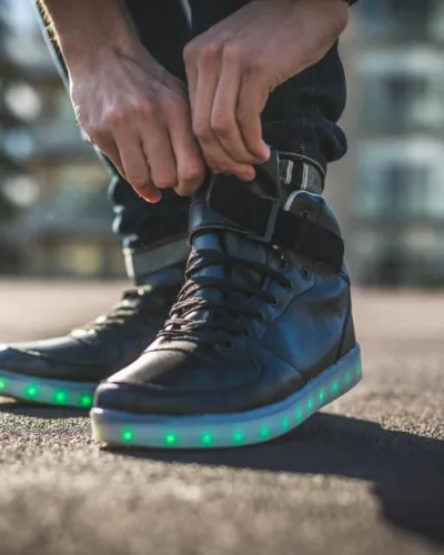 Lumen High — világító talpú bőr high-top
