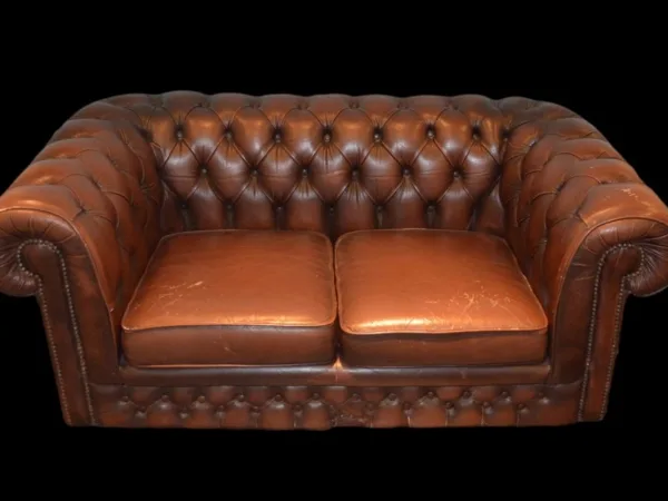 Windsor chesterfield kanapé, valódi bőr