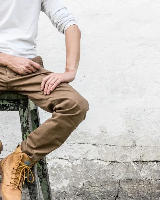 Műhely chino — homokszín workwear
