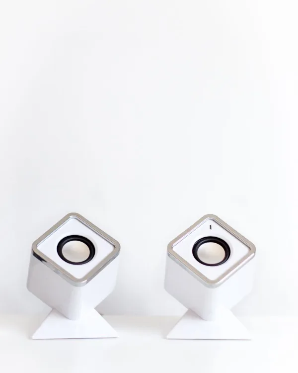 Aurel Cube asztali hangfalpár