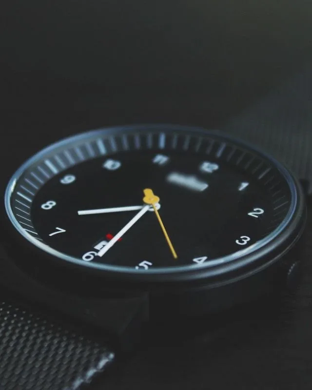 Nordlys Noir minimalista óra 40 mm