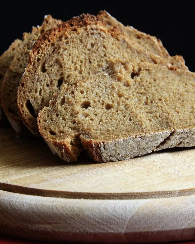 Rozsos-köményes kovászos vekni (750 g)