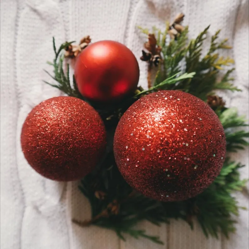 Kézzel fújt üveg gömbdísz szett (6 db, Ø 8 cm)