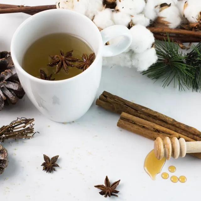 Téli fűszeres teaválogatás fadobozban