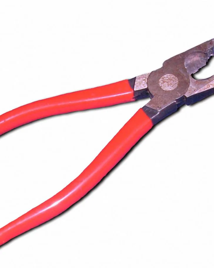 Ferrox kombinált fogó 180 mm