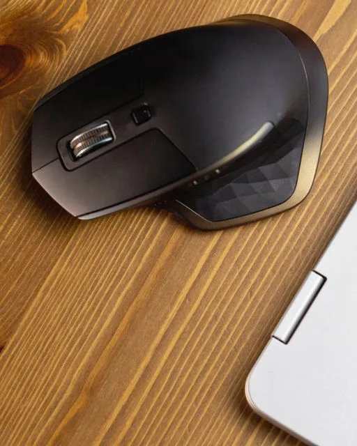 Tactile Glide Ergo vezeték nélküli egér